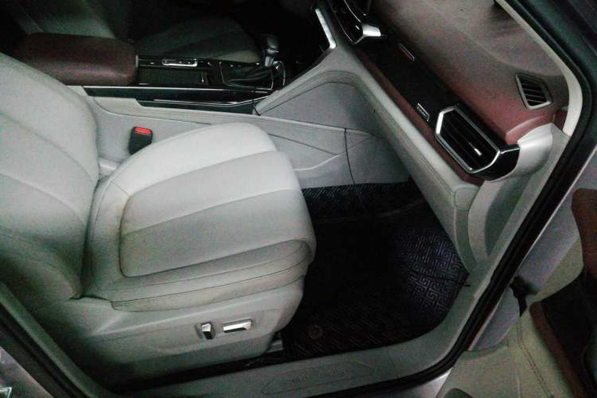 Used Baojun RS-5 2019 1.5T CVT Intelligent Driving Flagship Version China VI Emission Standard Right Front Seat