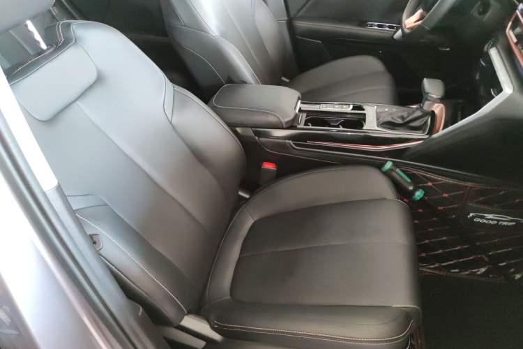 Used Baojun RS-5 2019 1.5T CVT Intelligent Driving Prestige Edition China VI Emission Standard Right Front Seat