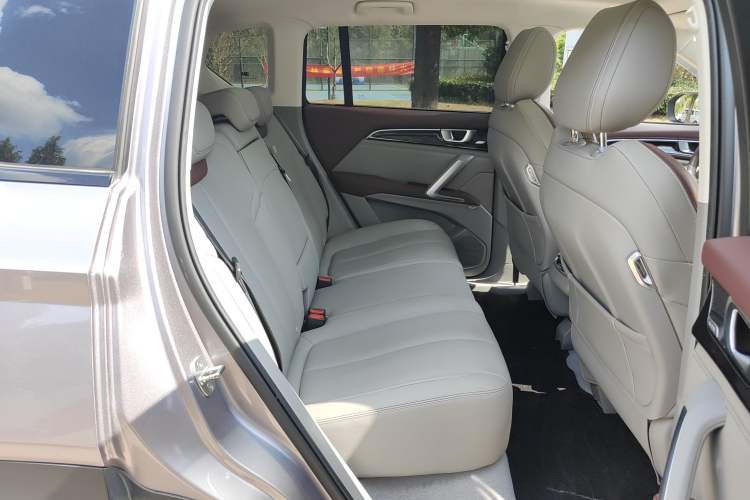Used Baojun RS-5 2019 1.5T CVT Intelligent Driving Flagship Version China VI Emission Standard Right Rear Seat