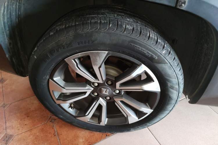 Used Baojun RS-5 2019 1.5T CVT Intelligent Driving Prestige Edition China VI Emission Standard Right Rear Wheel Hub