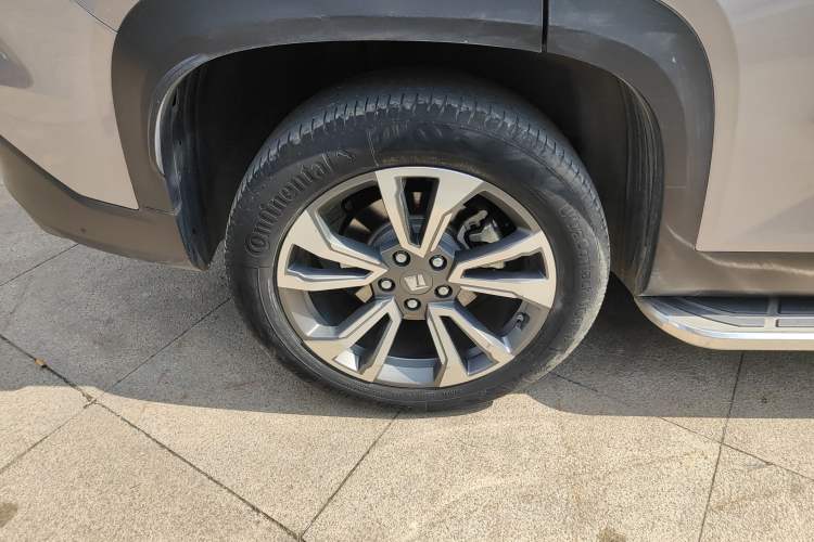 Used Baojun RS-5 2019 1.5T CVT Intelligent Driving Flagship Version China VI Emission Standard Right Rear Wheel Hub
