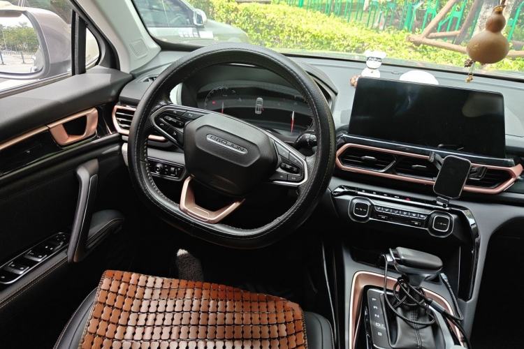 Used Baojun RS-5 2019 1.5T CVT Intelligent Drive Luxury Edition China VI Steering Wheel