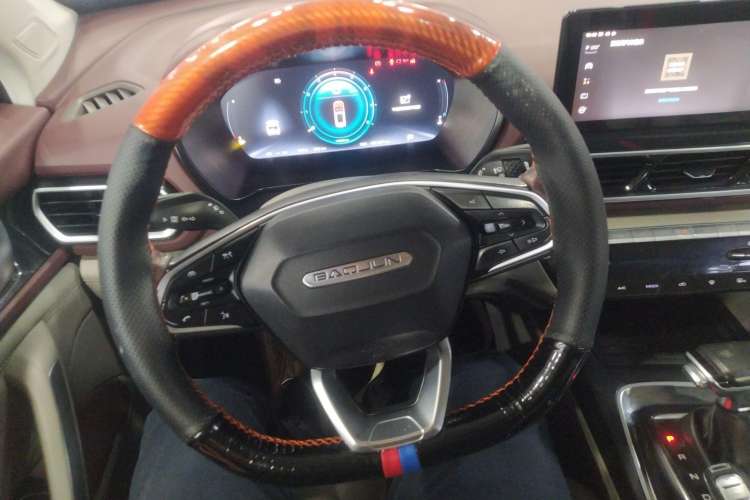 Used Baojun RS-5 2019 1.5T CVT Intelligent Driving Flagship Edition China V Emission Standard Steering Wheel