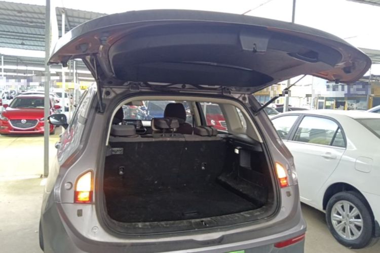 Used Baojun RS-5 2019 1.5T CVT Super-Connected Trendy Edition China V Standard Trunk