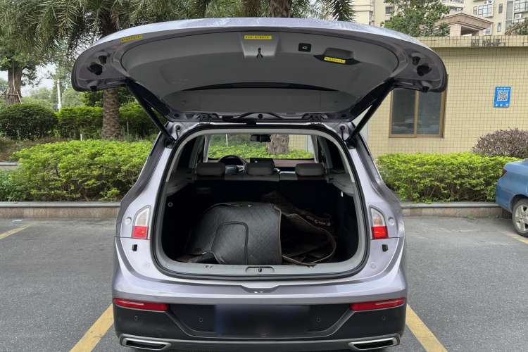 Used Baojun RS-5 2019 1.5T CVT Intelligent Driving Flagship Edition China V Emission Standard Trunk