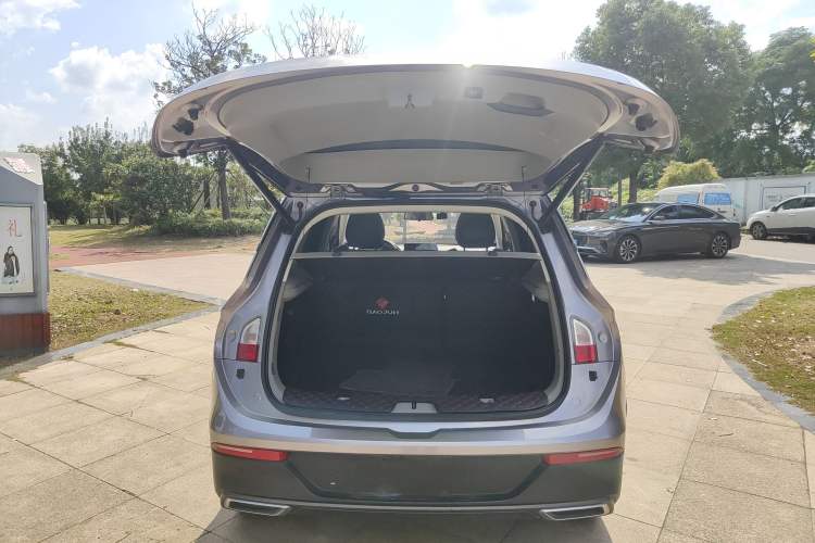 Used Baojun RS-5 2019 1.5T CVT Intelligent Driving Flagship Version China VI Emission Standard Trunk