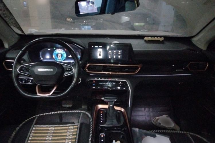 Used Baojun RS-5 2019 1.5T CVT Intelligent Driving Prestige Edition China VI Emission Standard Center Console