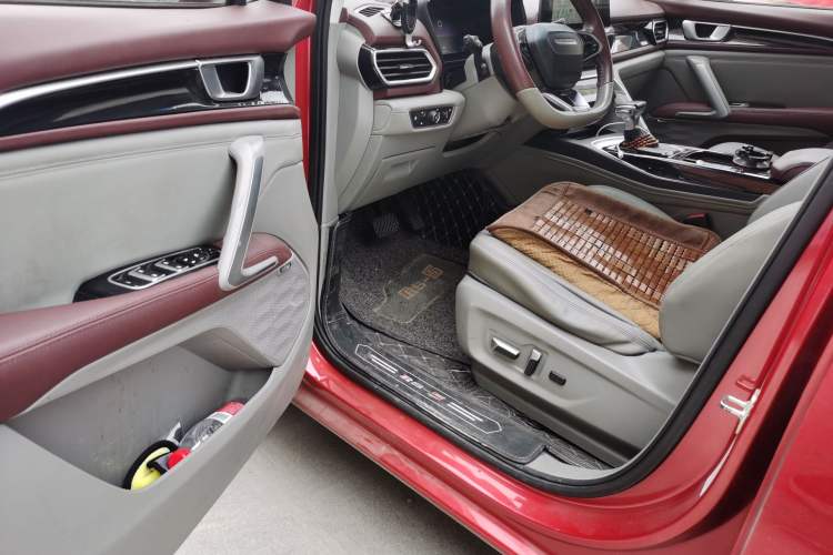 Used Baojun RS-5 2019 1.5T CVT Intelligent Driving Flagship Edition China V Emission Standard Driver Seat