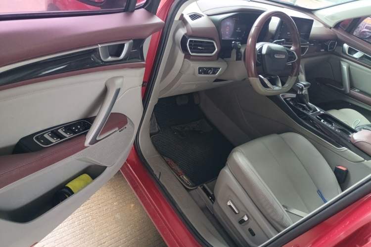 Used Baojun RS-5 2019 1.5T CVT Intelligent Driving Flagship Edition China V Emission Standard Driver Seat