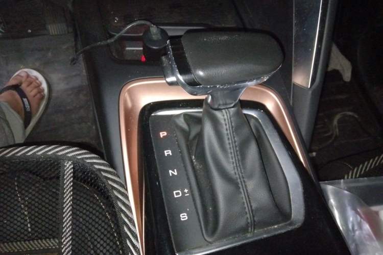 Used Baojun RS-5 2019 1.5T CVT Intelligent Driving Prestige Edition China VI Emission Standard Gear Lever