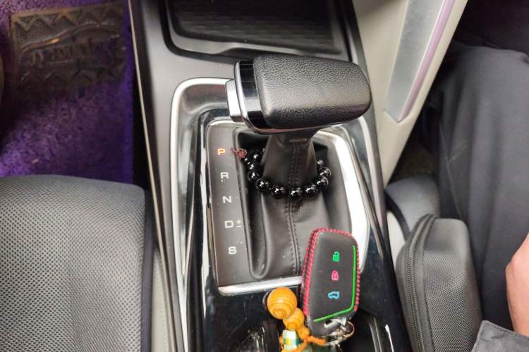 Used Baojun RS-5 2019 1.5T CVT Intelligent Driving Flagship Version China VI Emission Standard Gear Lever