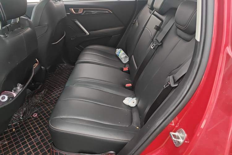 Used Baojun RS-5 2019 1.5T CVT Intelligent Drive Luxury Edition China VI Left Rear Seat