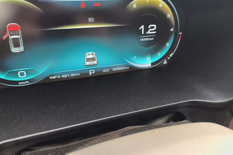 Used Baojun RS-5 2019 1.5T CVT Intelligent Driving Flagship Edition China V Emission Standard Odometer Close Up