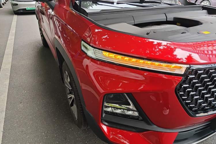 Used Baojun RS-5 2019 1.5T CVT Intelligent Driving Flagship Edition China V Emission Standard Right Front Headlight
