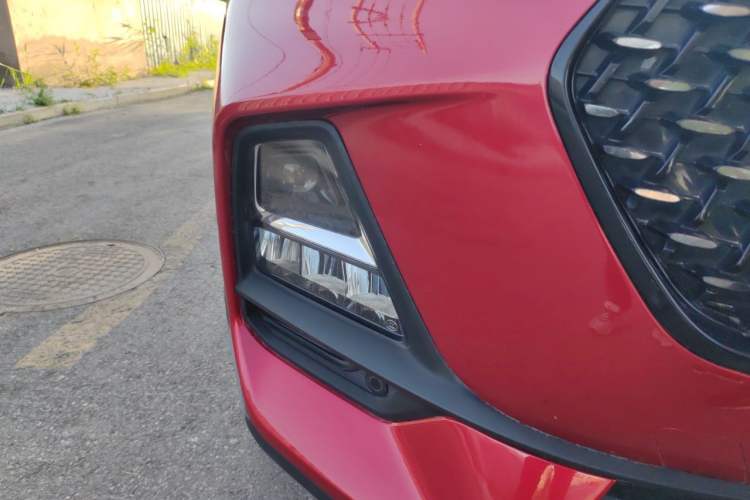 Used Baojun RS-5 2019 1.5T CVT Intelligent Driving Flagship Version China VI Emission Standard Right Front Headlight
