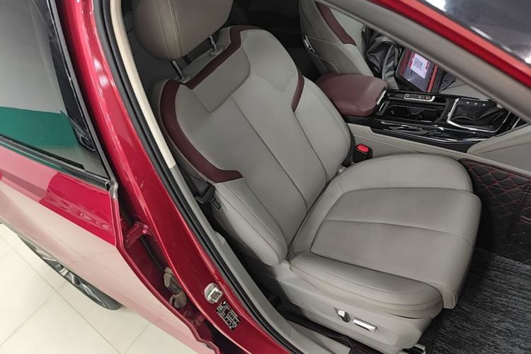 Used Baojun RS-5 2019 1.5T CVT Intelligent Driving Flagship Version China VI Emission Standard Right Front Seat