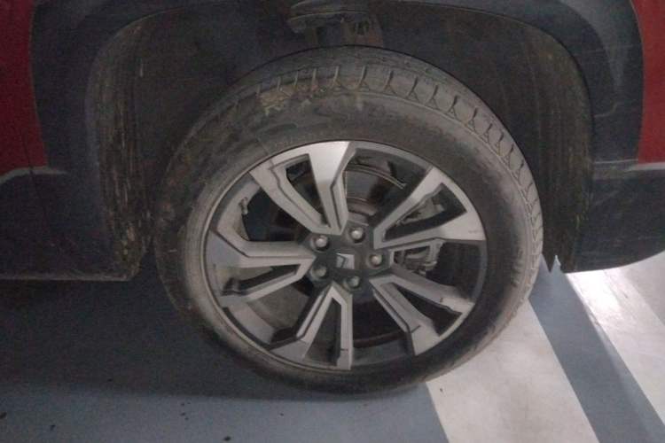 Used Baojun RS-5 2019 1.5T CVT Intelligent Driving Prestige Edition China VI Emission Standard Right Front Wheel Hub