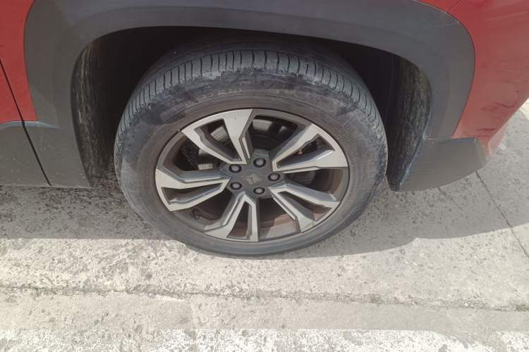 Used Baojun RS-5 2019 1.5T CVT Intelligent Driving Flagship Edition China V Emission Standard Right Front Wheel Hub