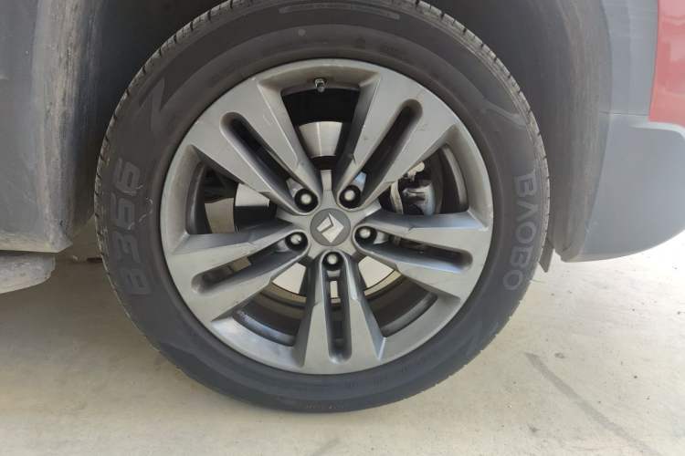 Used Baojun RS-5 2019 1.5T CVT Intelligent Drive Luxury Edition China VI Right Front Wheel Hub