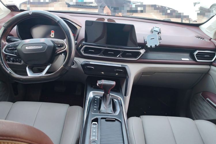 Used Baojun RS-5 2019 1.5T CVT Intelligent Driving Flagship Edition China V Emission Standard Center Console