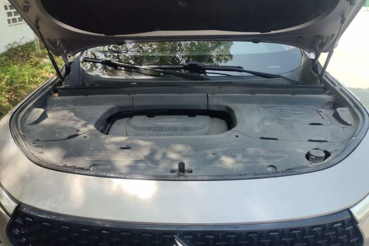 Used Baojun RS-5 2019 1.5T CVT Super Connected Trendy Edition China VI Engine Bay
