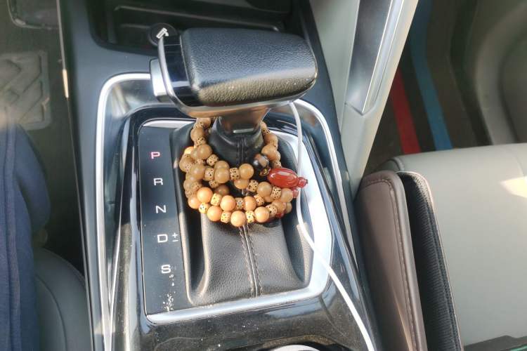 Used Baojun RS-5 2019 1.5T CVT Intelligent Driving Flagship Version China VI Emission Standard Gear Lever