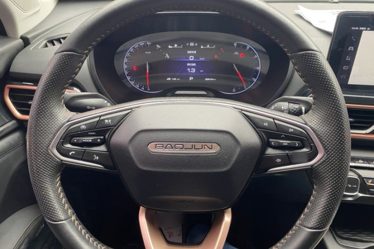 Used Baojun RS-5 2019 1.5T CVT Intelligent Drive Luxury Edition China VI Interior 1