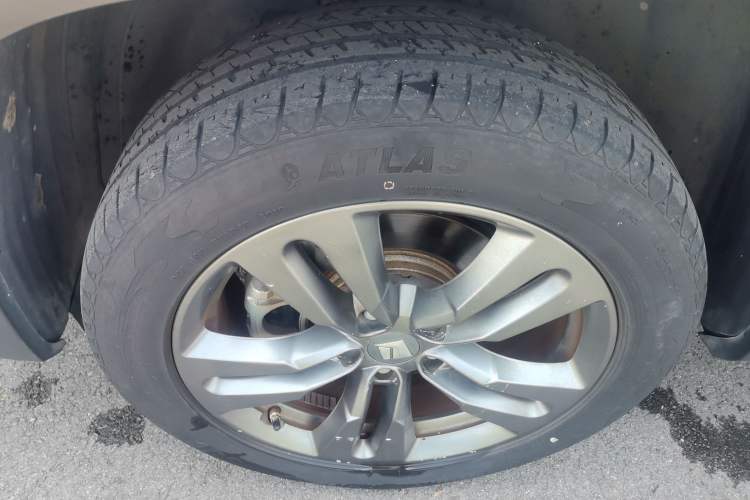 Used Baojun RS-5 2019 1.5T CVT Super Connected Trendy Edition China VI Left Front Wheel Hub