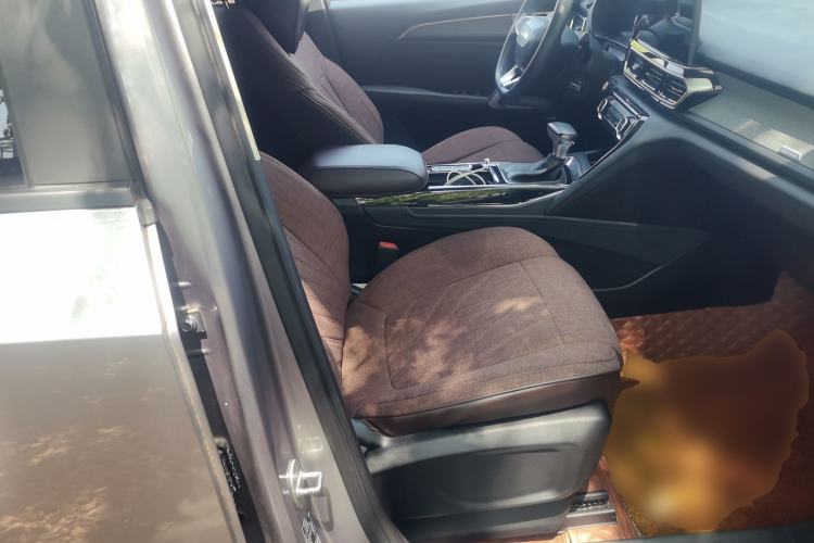 Used Baojun RS-5 2019 1.5T CVT Super Connected Trendy Edition China VI Right Front Seat