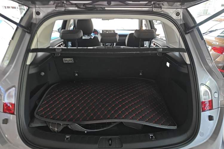 Used Baojun RS-5 2019 1.5T CVT Intelligent Driving Prestige Version China V Emission Standard Trunk