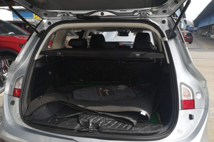 Used Baojun RS-5 2019 1.5T CVT Intelligent Driving Prestige Version China V Emission Standard Trunk