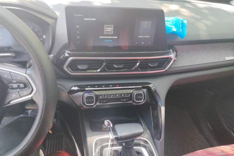 Used Baojun RS-5 2019 1.5T CVT Super Connected Trendy Edition China VI Audio And AC Panel