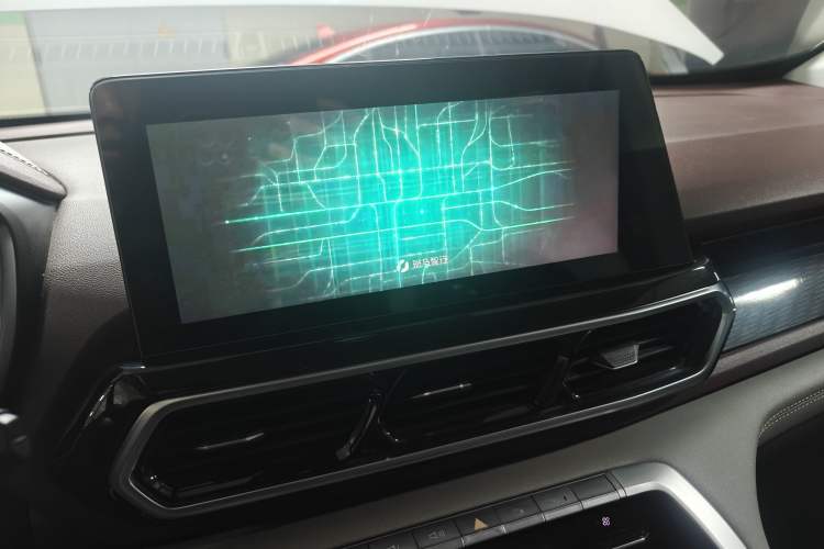 Used Baojun RS-5 2019 1.5T CVT Intelligent Driving Flagship Edition China V Emission Standard Audio And AC Panel