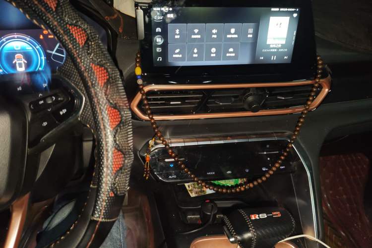 Used Baojun RS-5 2019 1.5T CVT Intelligent Driving Prestige Edition China VI Emission Standard Audio And AC Panel