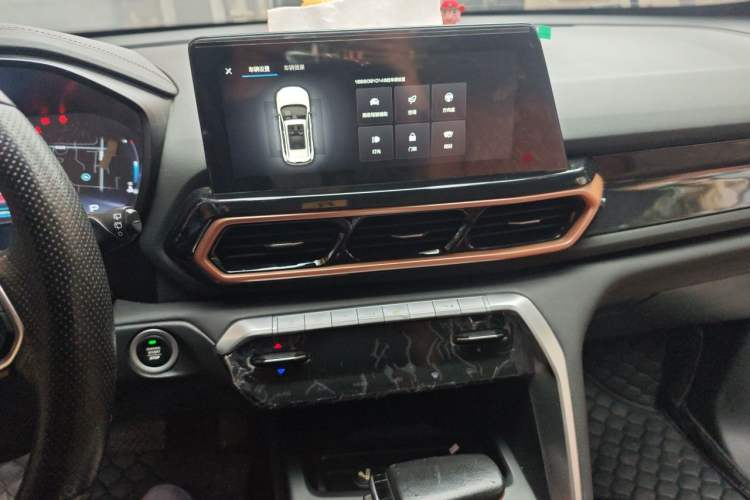 Used Baojun RS-5 2019 1.5T CVT Intelligent Driving Prestige Edition China VI Emission Standard Audio And AC Panel