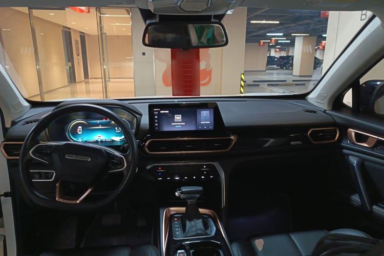 Used Baojun RS-5 2019 1.5T CVT Intelligent Driving Prestige Edition China VI Emission Standard Center Console