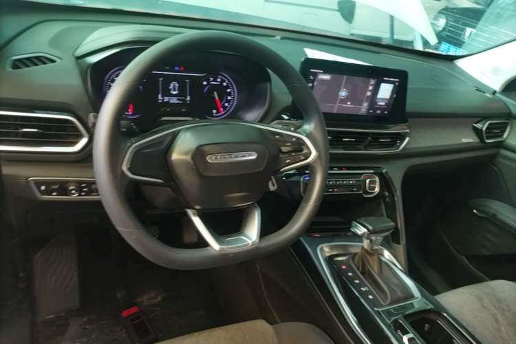 Used Baojun RS-5 2019 1.5T CVT Super Connected Trendy Edition China VI Center Console