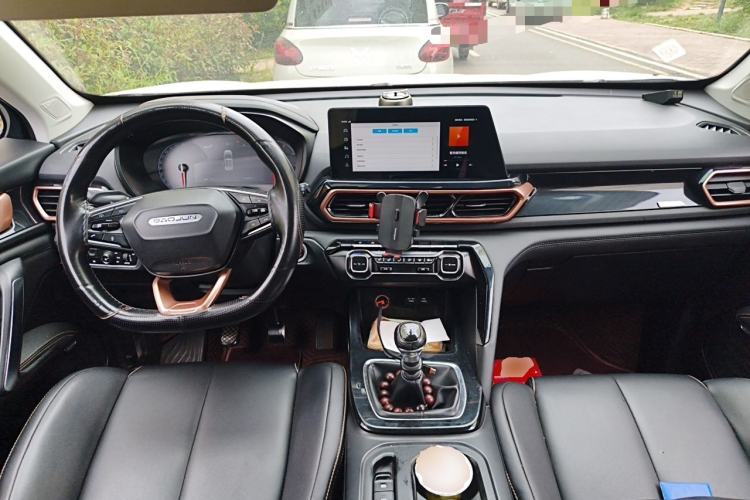 Used Baojun RS-5 2019 1.5T Manual Super Connected Luxury Edition China VI Center Console