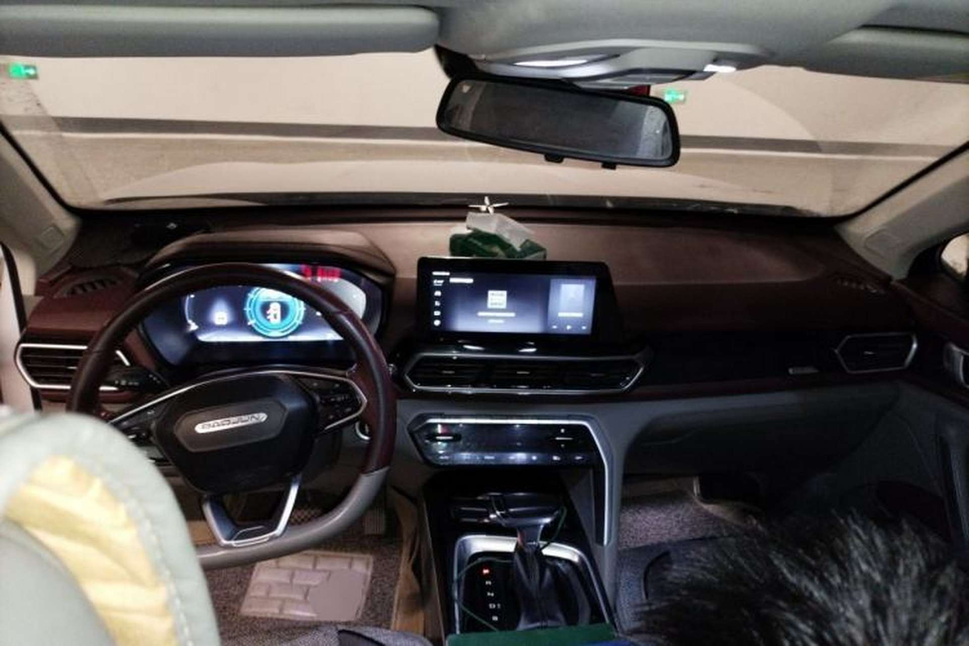 Used Baojun RS-5 2019 1.5T CVT Intelligent Driving Flagship Edition China V Emission Standard Center Console