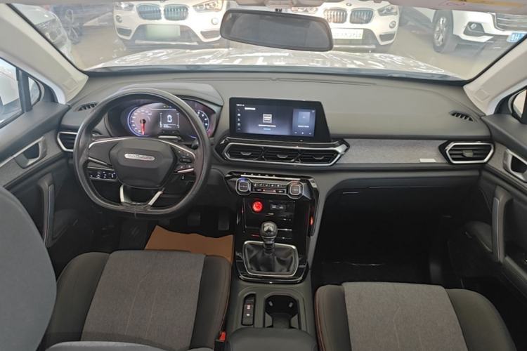 Used Baojun RS-5 2019 1.5T Manual Super Connectivity Version China VI Center Console