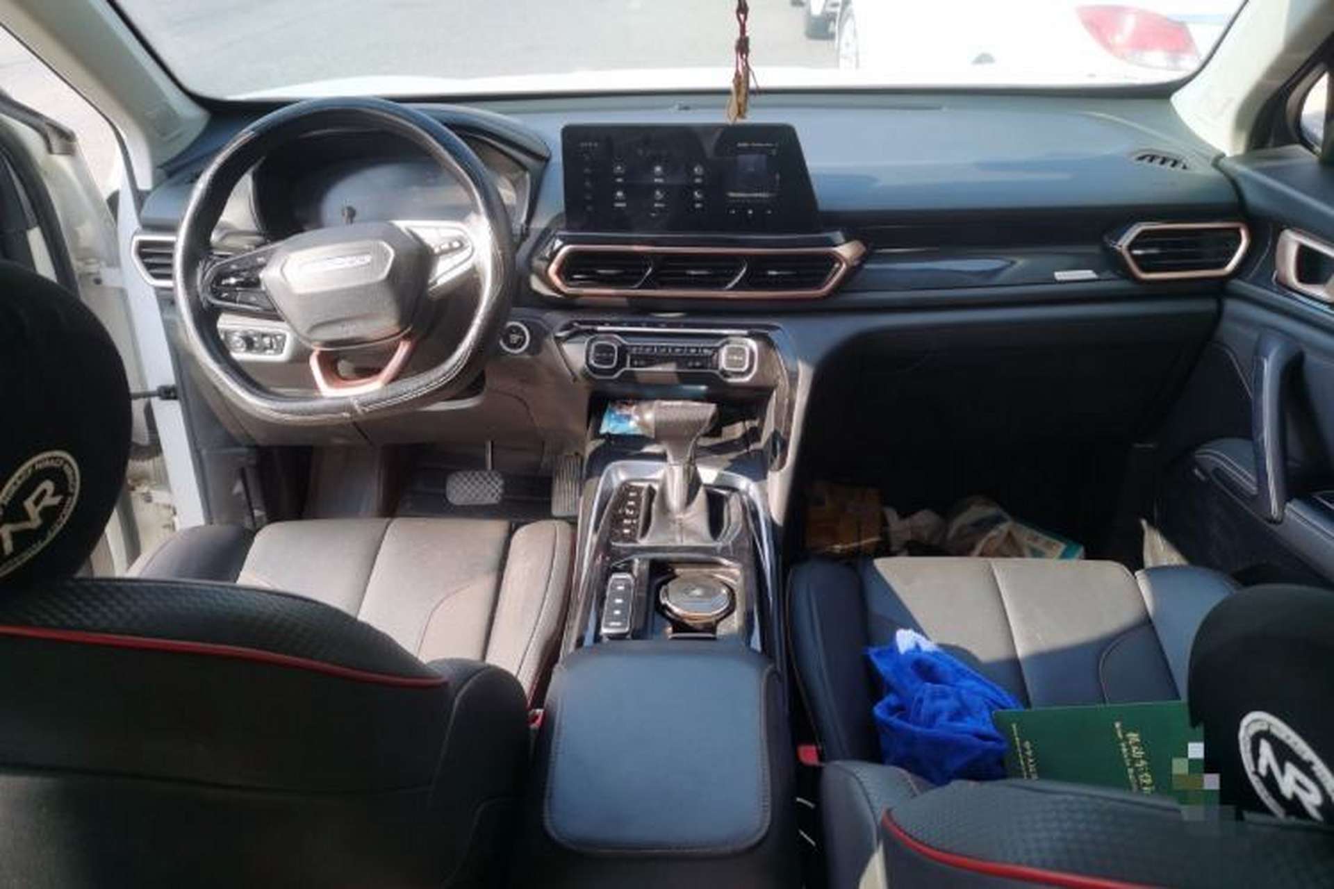 Used Baojun RS-5 2019 1.5T CVT Intelligent Driving Luxury Edition China V Center Console
