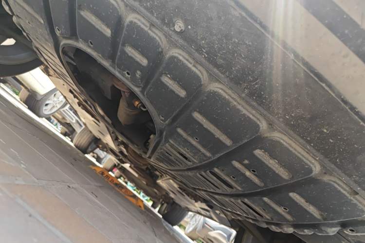 Used Baojun RS-5 2019 1.5T CVT Intelligent Driving Flagship Version China VI Emission Standard Chassis Front