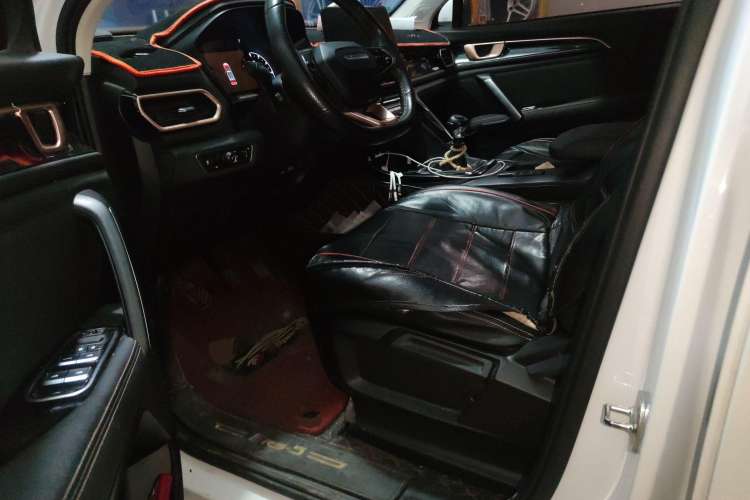 Used Baojun RS-5 2019 1.5T Manual Super Connectivity Version China VI Driver Seat