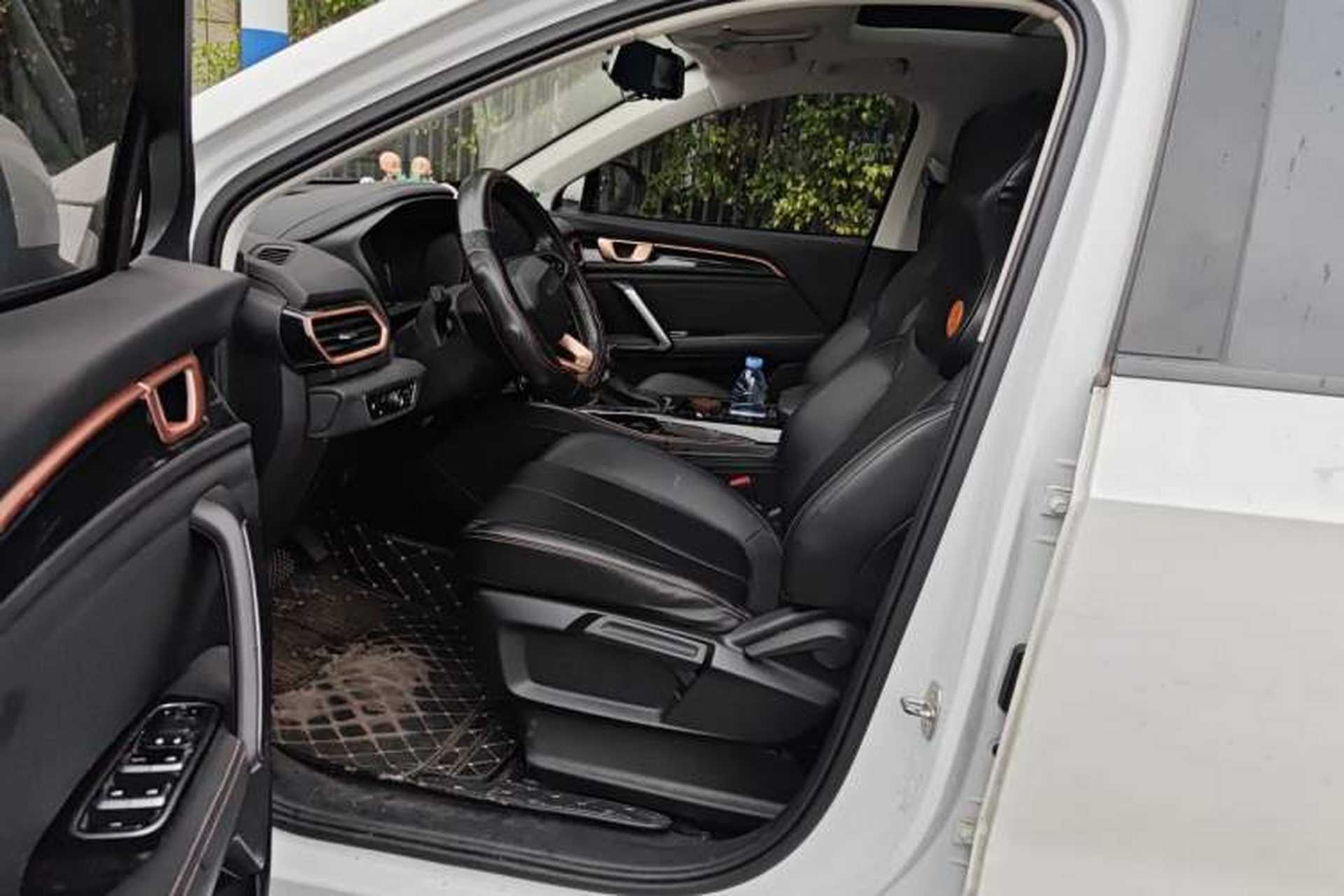 Used Baojun RS-5 2019 1.5T CVT Intelligent Drive Luxury Edition China VI Driver Seat
