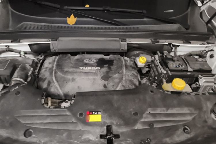 Used Baojun RS-5 2019 1.5T CVT Intelligent Driving Flagship Version China VI Emission Standard Engine Bay