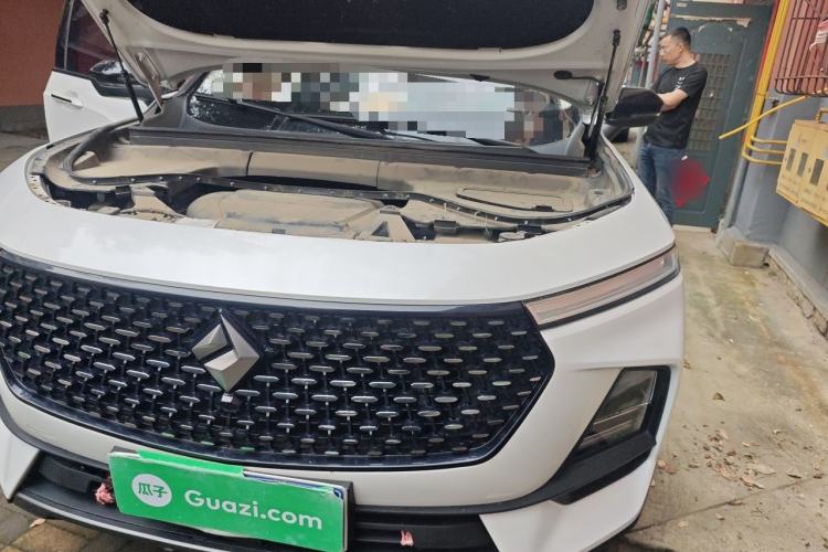 Used Baojun RS-5 2019 1.5T CVT Intelligent Driving Prestige Edition China VI Emission Standard Engine Bay Left