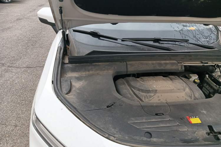 Used Baojun RS-5 2019 1.5T CVT Super Connected Trendy Edition China VI Engine Bay Right