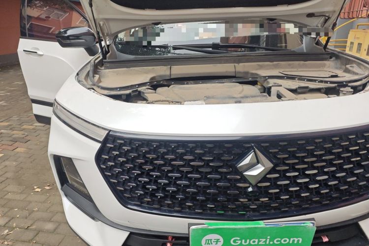 Used Baojun RS-5 2019 1.5T CVT Intelligent Driving Prestige Edition China VI Emission Standard Engine Bay Right