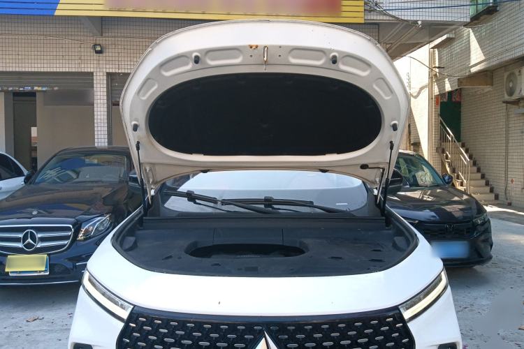 Used Baojun RS-5 2019 1.5T CVT Intelligent Driving Flagship Version China VI Emission Standard Engine Bay