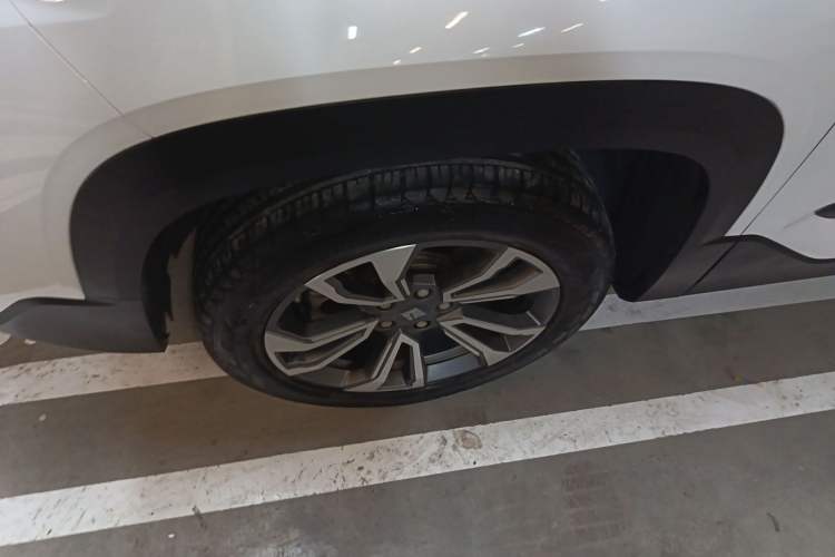 Used Baojun RS-5 2019 1.5T CVT Intelligent Driving Prestige Edition China VI Emission Standard Exterior 1
